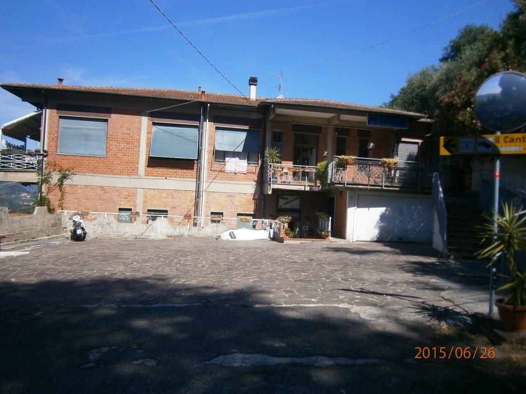 Albergo Il Cantuccio Bolano ภายนอก รูปภาพ