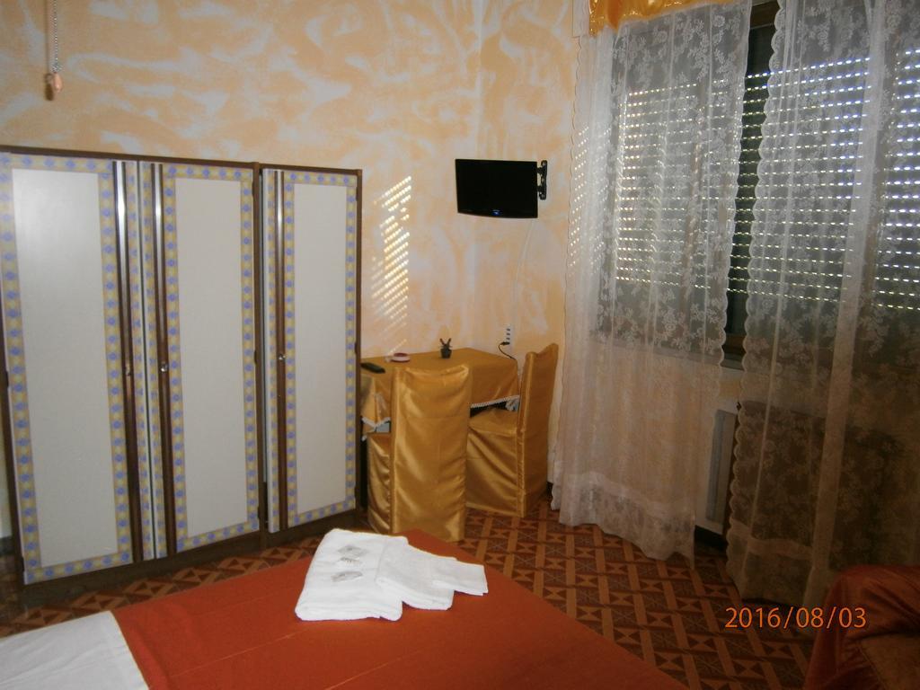 Albergo Il Cantuccio Bolano ภายนอก รูปภาพ